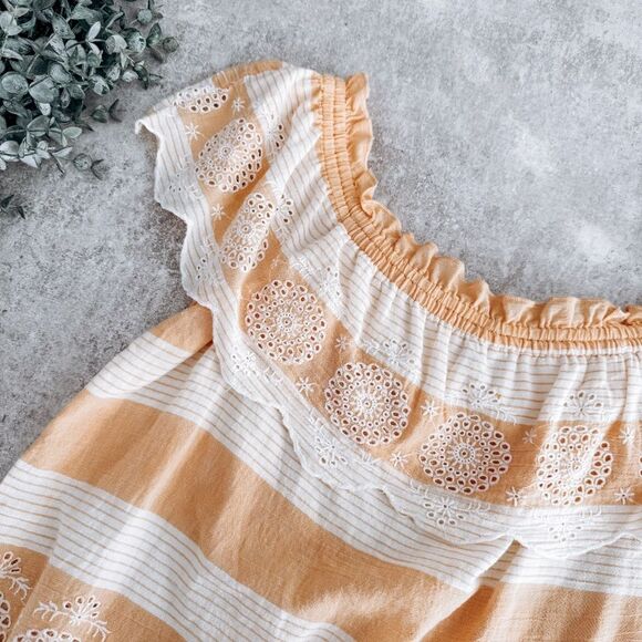 American Eagle Orange Off-Shoulder Lace Trim Top Size Small - Picture 1 of 6